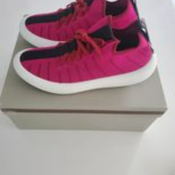 Marni Fusia sneakers Size 40 NWT - Picture 7 of 9